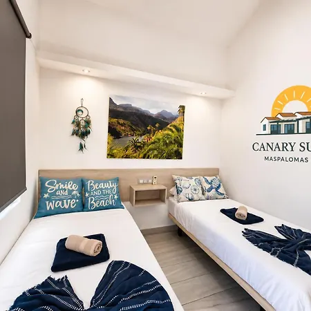 Canary Sunset דירה